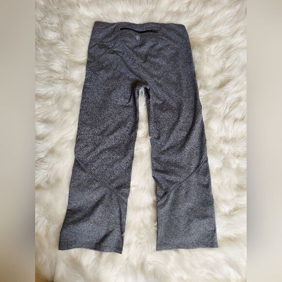 Athleta Women's Gray Capri wide leg pants - Picture 5 of 10